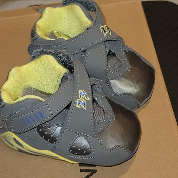 Baby Nike/Jordan - Picture 4 of 6